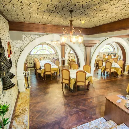 فندق لوت البوتيكي 5*