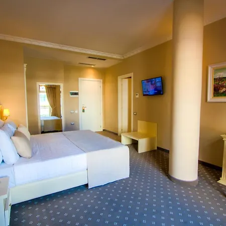 Lot Boutique By And Preference 5* Tirana