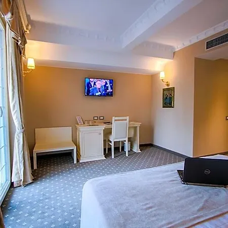 Lot Boutique By Hotels&preference Hotel