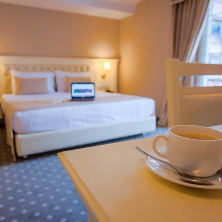 Lot Boutique By And Preference Hotell Tirana