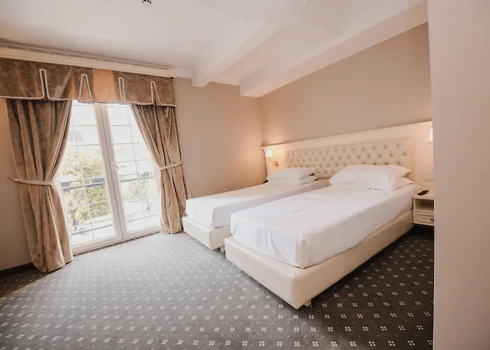 Lot Boutique By Hotels&preference 5* Tirana